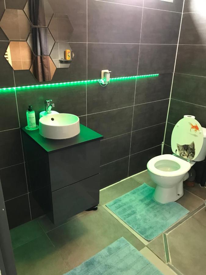 Leuk Vakantiewoning Dijk Woning Met 3 Slaapkamers Dicht Bij De Belgische Grensen Westdorpe Ngoại thất bức ảnh